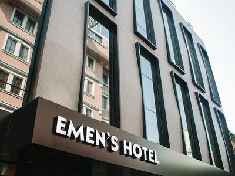 Emen’s Hotel