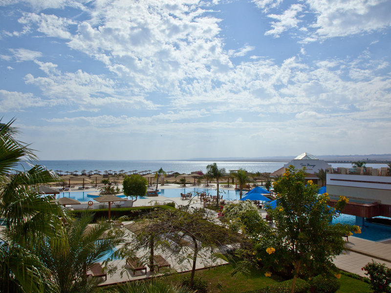 Lahami Bay Beach Resort & Gardens