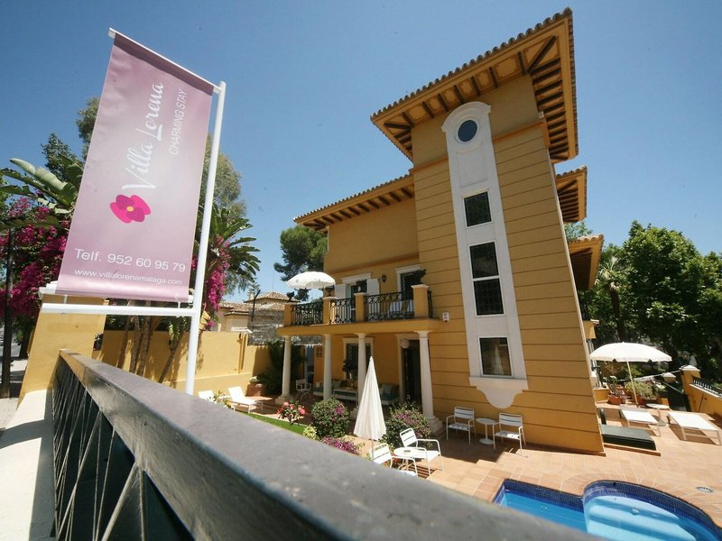 BYPILLOW Villa Lorena