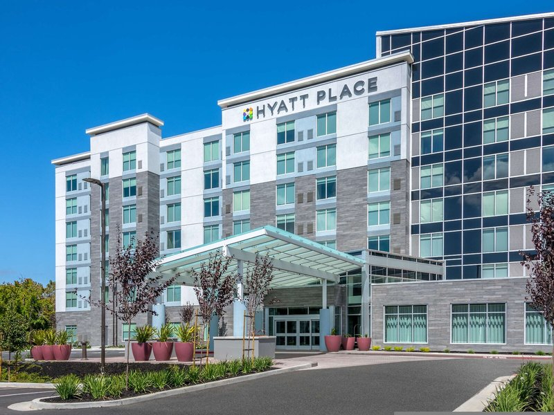 Hyatt Place San Jose Airport