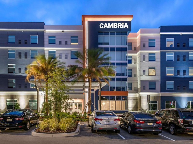 Cambria Hotel Orlando Airport