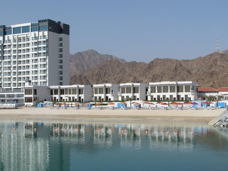 Mirage Bab Al Bahr Beach Hotel