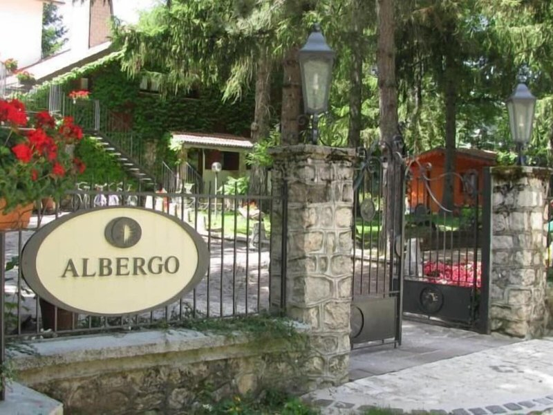 Albergo Paradiso