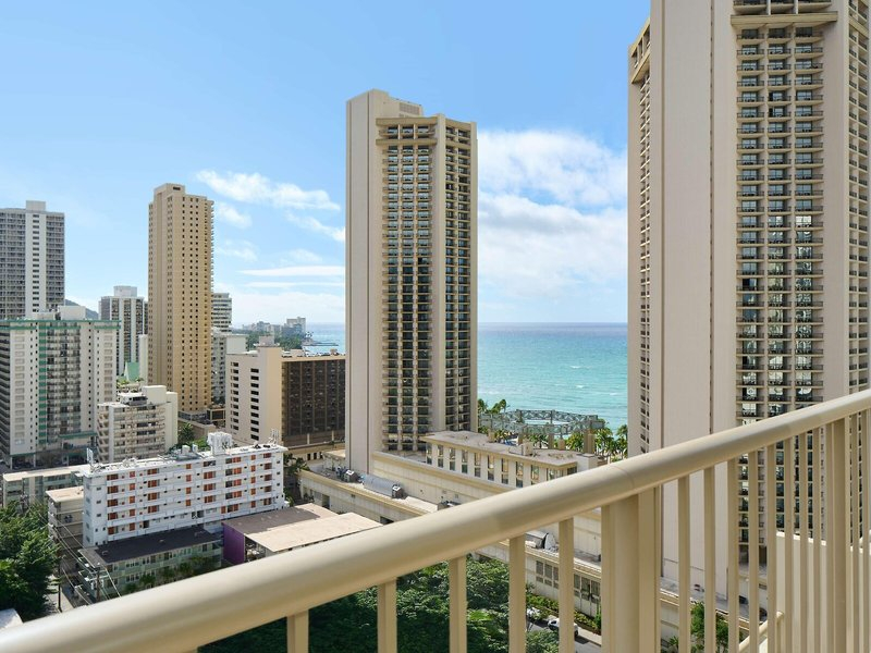 OUTRIGGER Waikiki Paradise Hotel