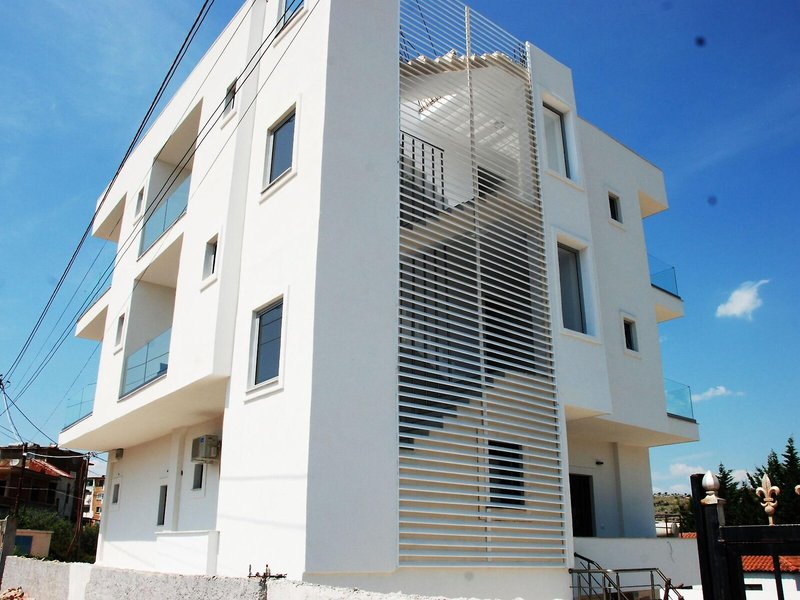 Kuburi Hotel