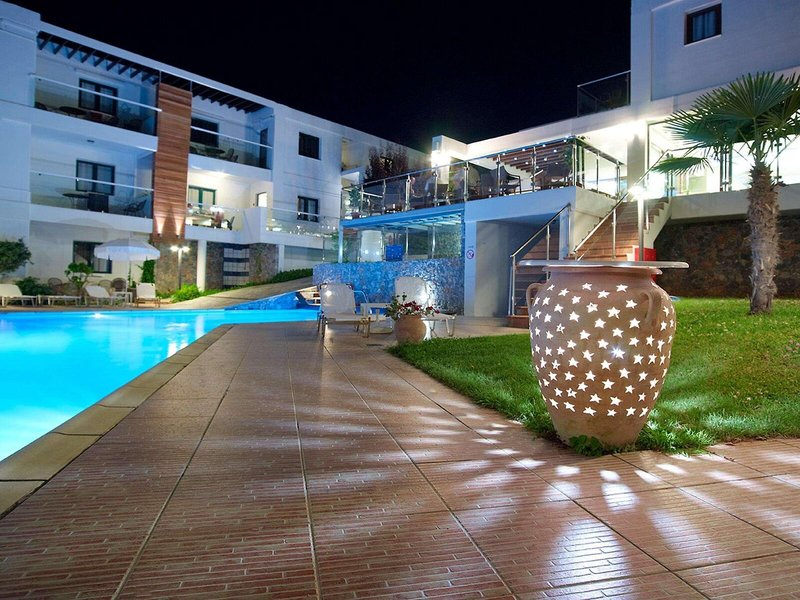 Minos Village