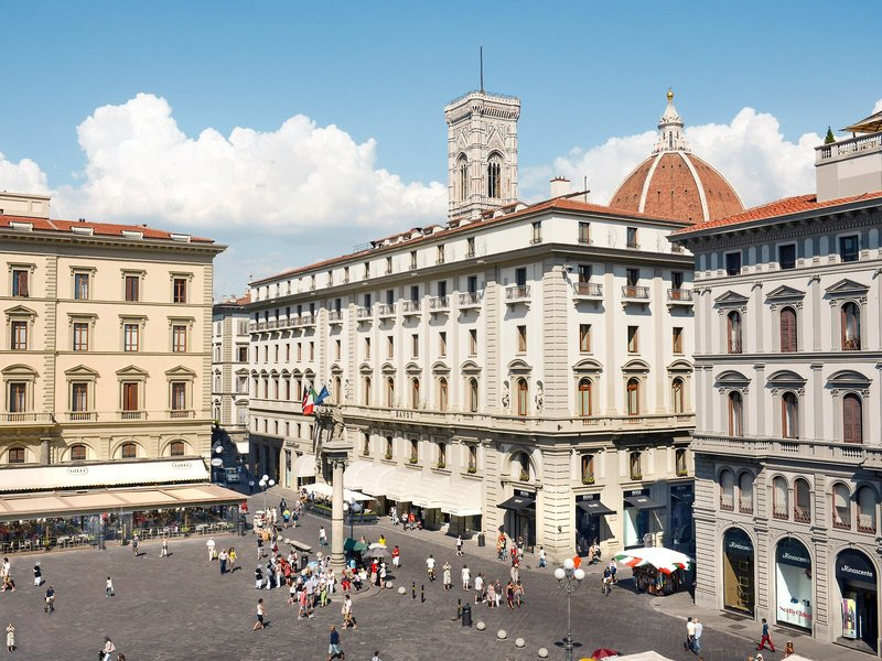 Hotel Savoy