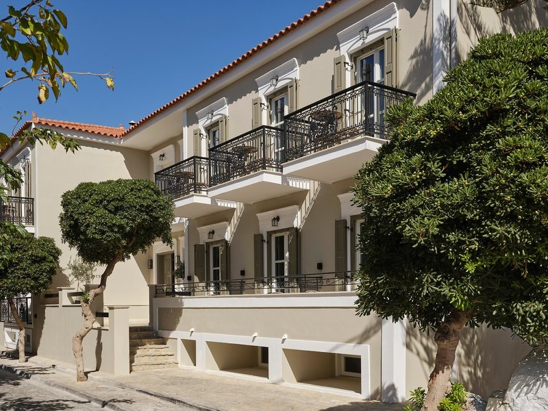 Doryssa Method Hotel