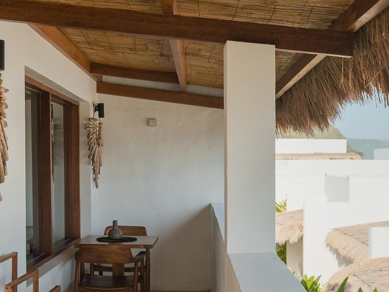 Amber Lombok Beach Resort