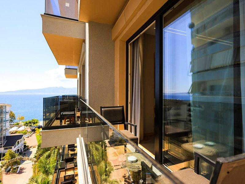 Apollon Hotel