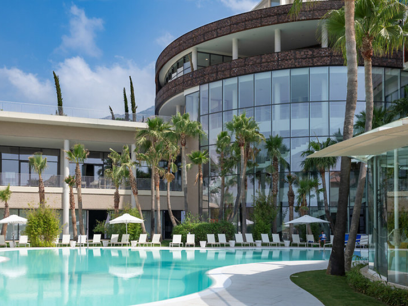 Leiro Residences