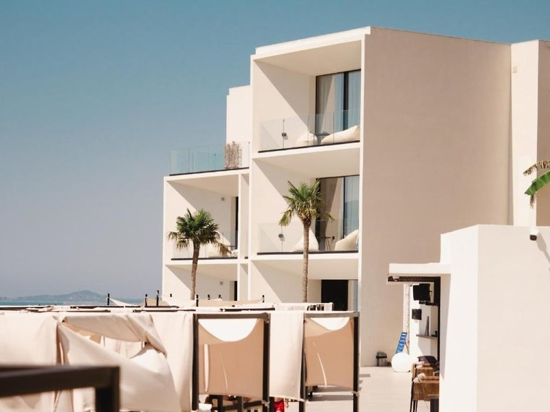 Nobus Hotel