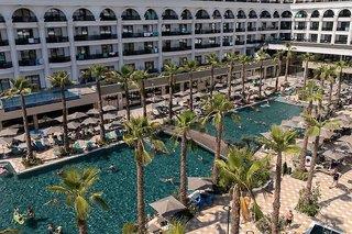 FAFA Aqua Palace Resort & Spa