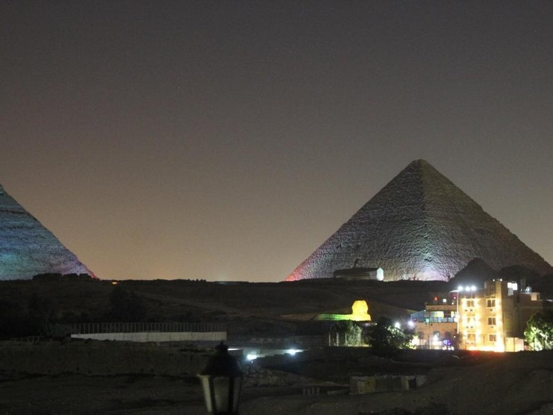 Pyramid Edge