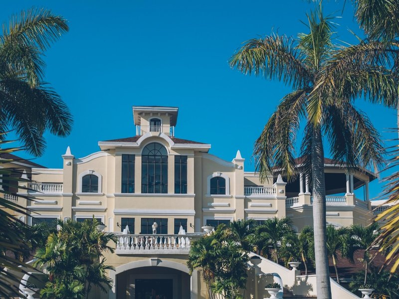 Iberostar Laguna Azul by Jet Tours