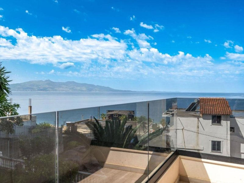 Golden Sun Hotel