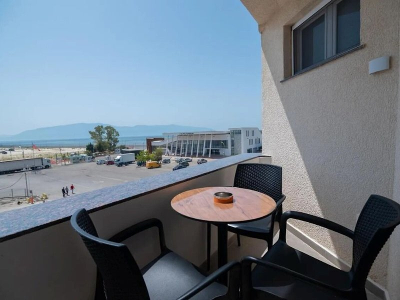 Hotel PortSide GF