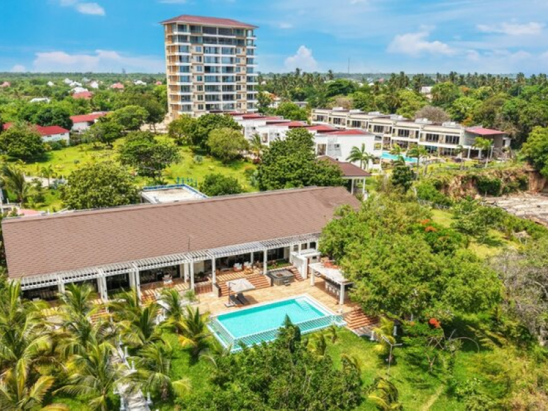 Blue Ocean Resort & Residences