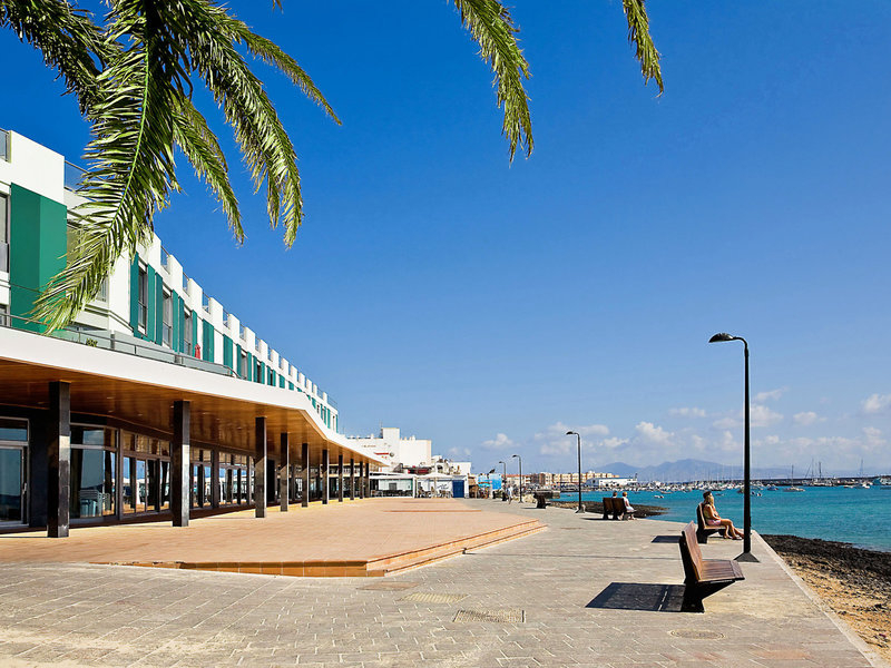 LIVVO Corralejo Beach