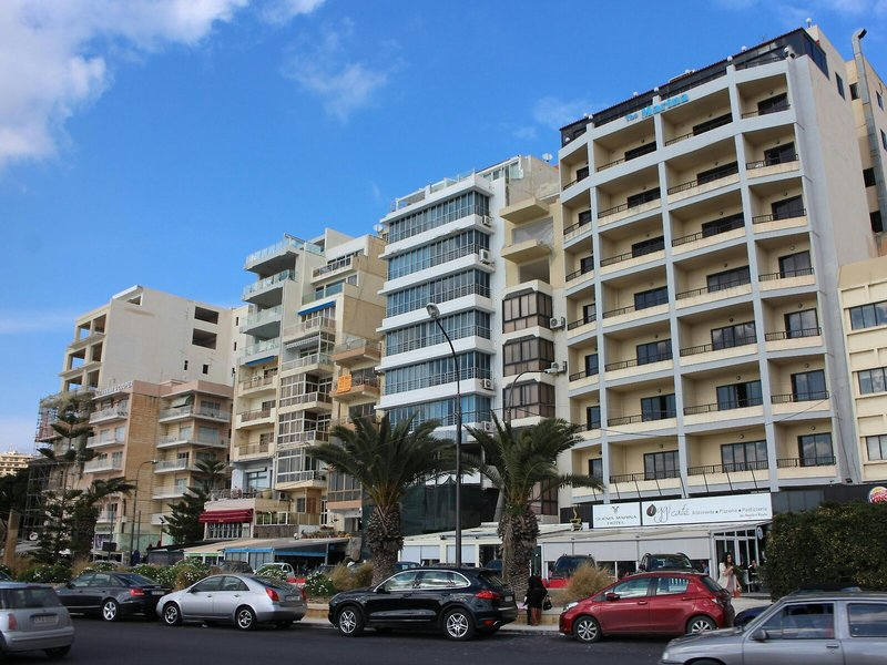 Sliema Marina Hotel