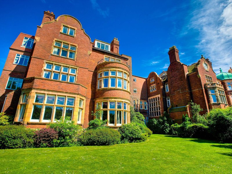 Burlington Hotel, Premier Collection