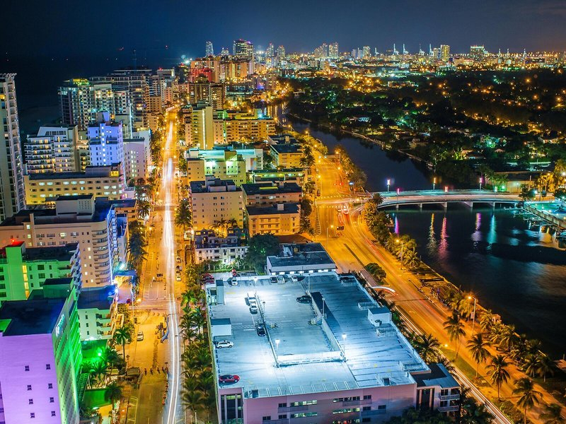 Holiday Inn Miami Beach Oceanfront