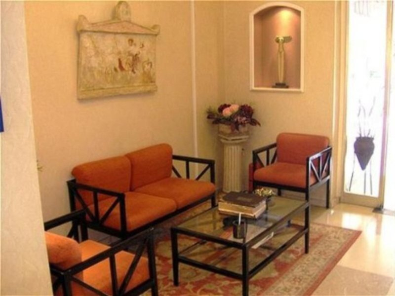 Adrian Hotel Athens