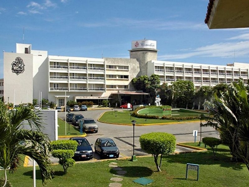 Cubanacan Hotel Comodoro