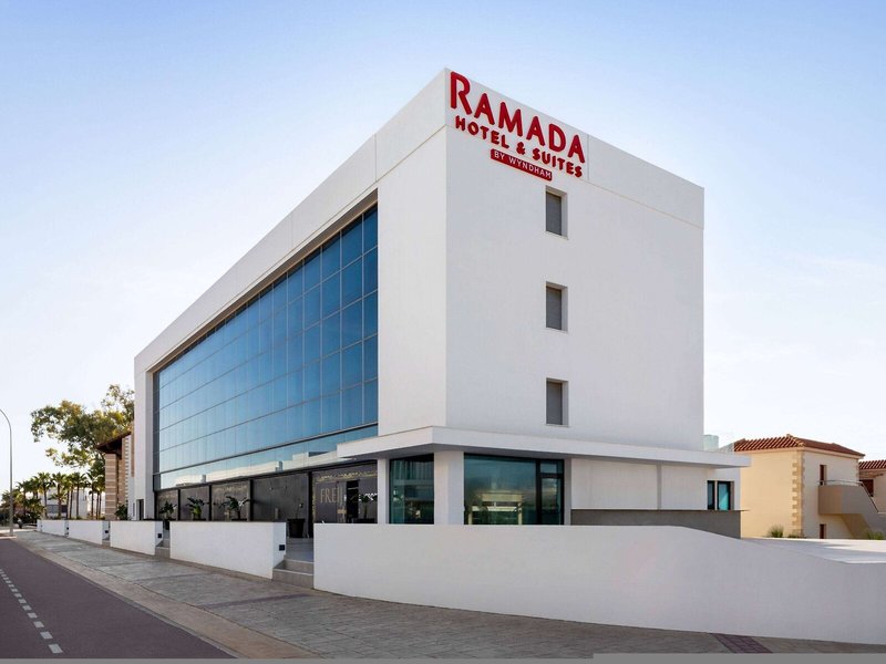 Ramada Hotel & Suites by Wyndham Ayia Napa