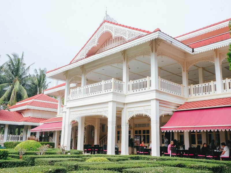 Wora Bura Hua Hin Resort & Spa