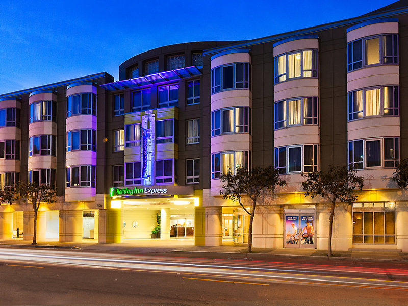 Holiday Inn Express & Suites San Francisco Fishermans Wharf