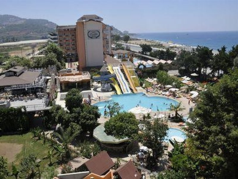 Alanya First Class Hotel
