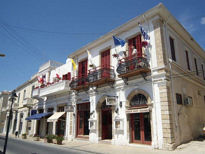 Kiniras Traditional Hotel & Restaurant