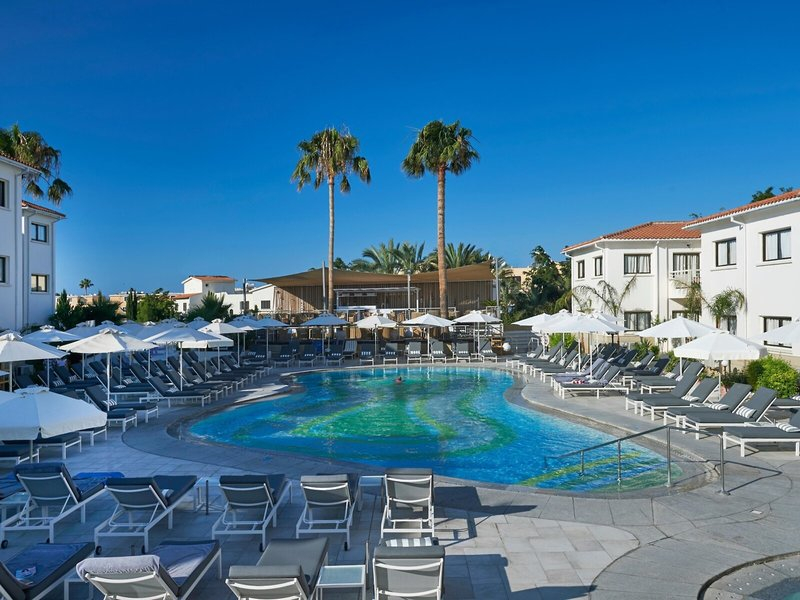 King Jason Paphos - Designed for adults by Louis Hotels