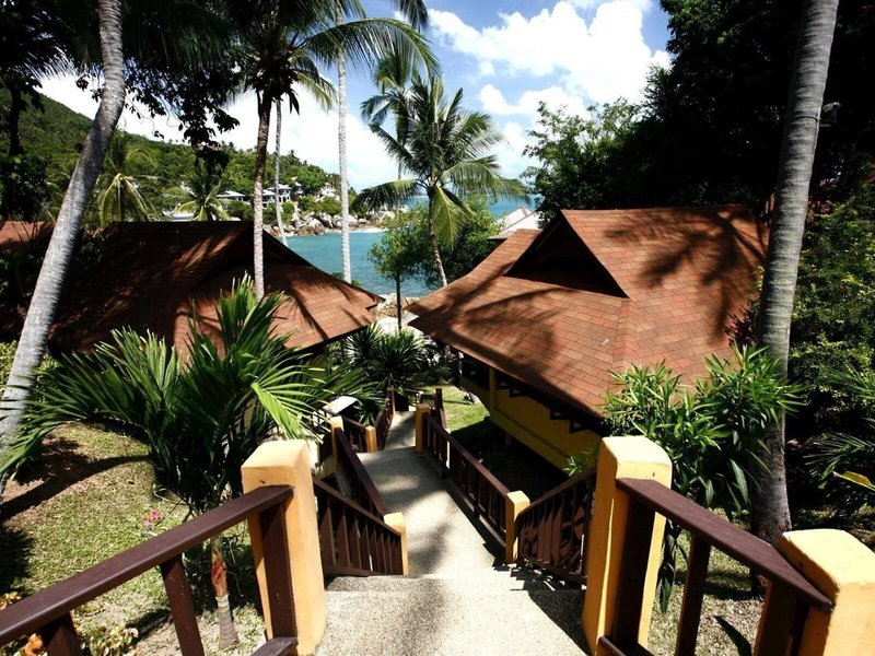 Coral Cliff Beach Resort