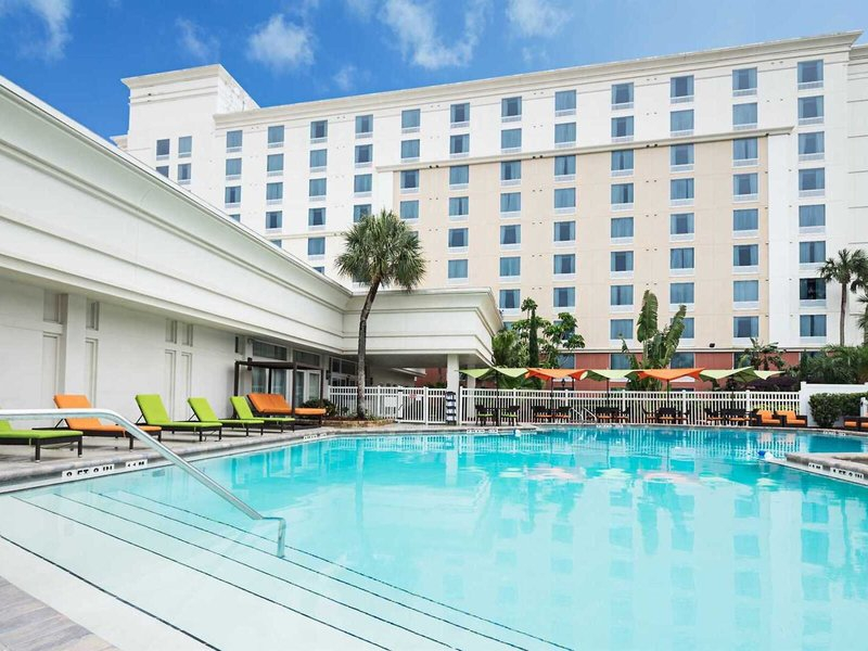 Courtyard by Marriott across Universal Orlando