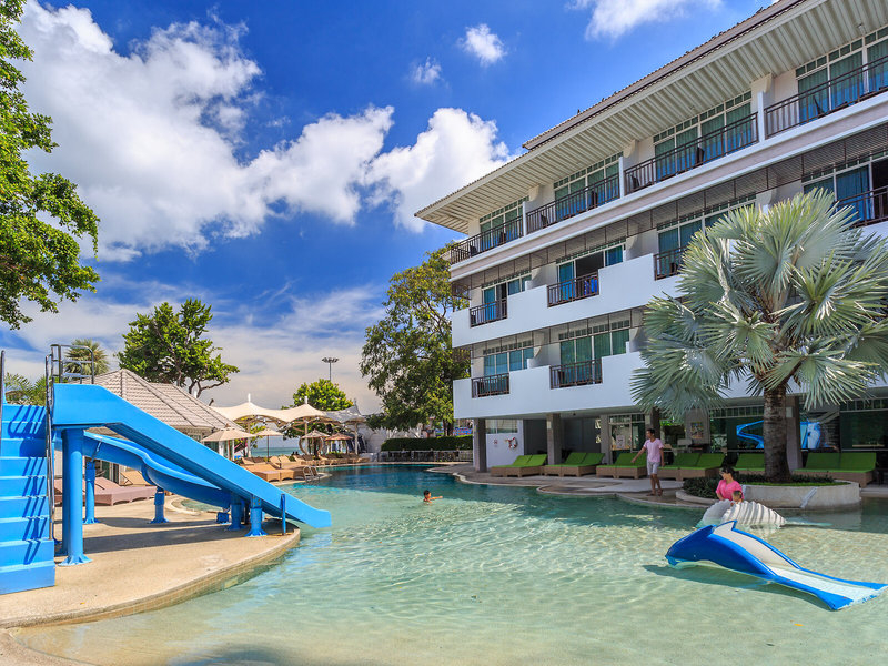 Pattaya Discovery Beach Hotel