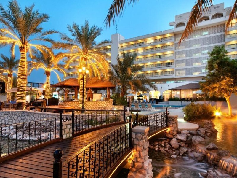 Radisson Blu Hotel & Resort, Al Ain