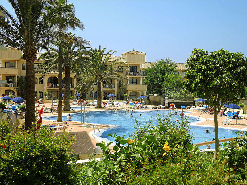 Hotel Puente Real