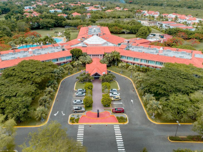 Hodelpa Garden Suites Golf & Convention Center