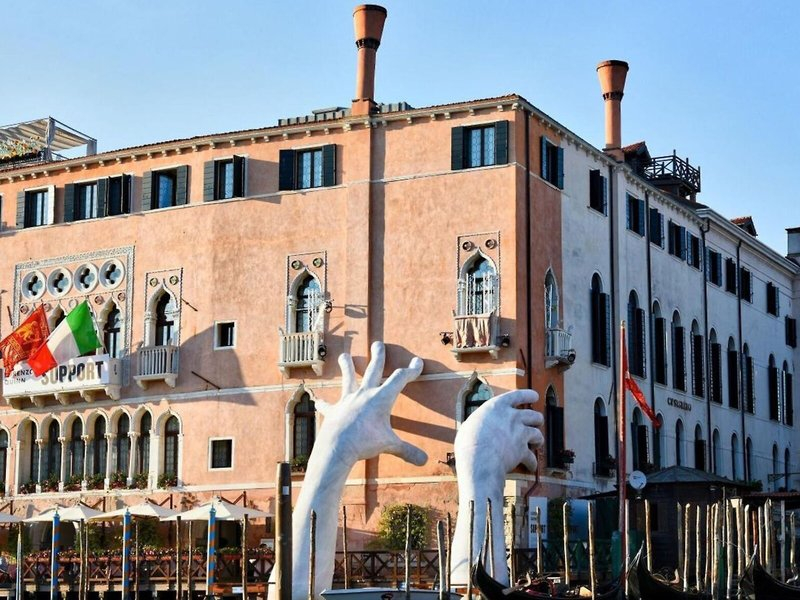 Ca' Sagredo Hotel