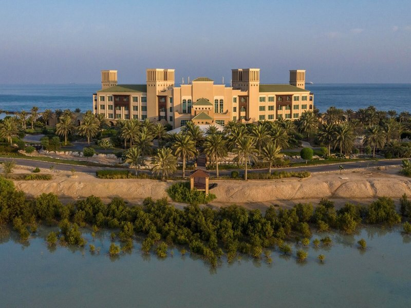 Desert Islands Resort & Spa by Anantara