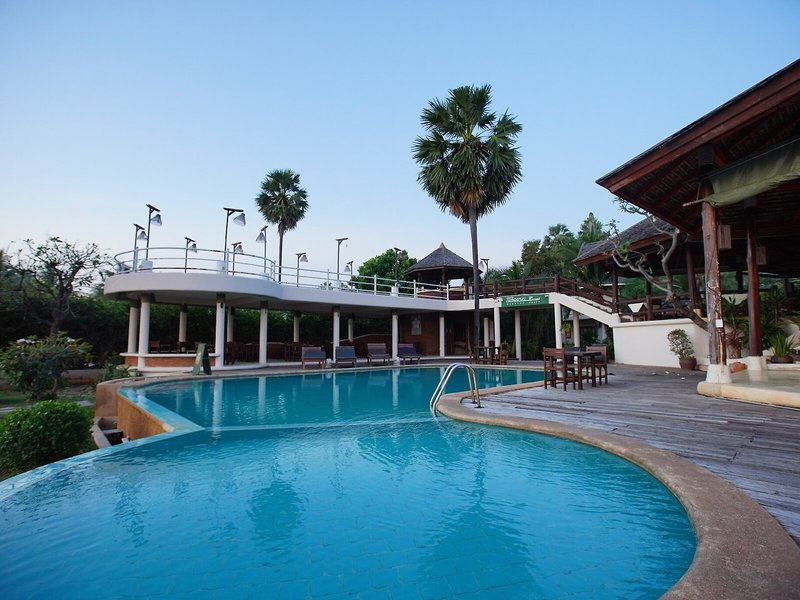 Tanaosri Resort & Spa