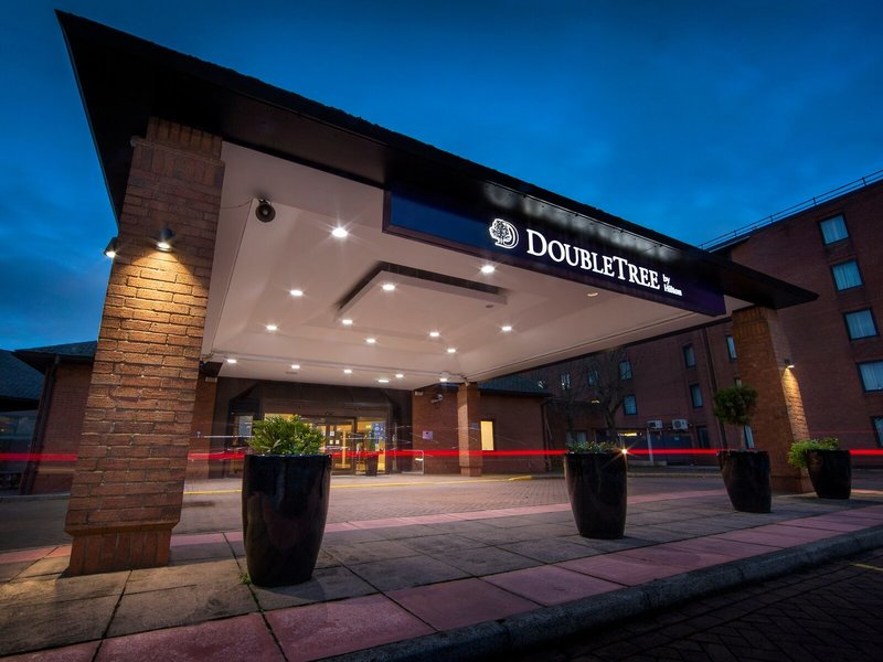DoubleTree by Hilton Manchester Airport