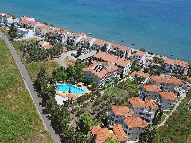 Hydrele Beach Hotel & Village
