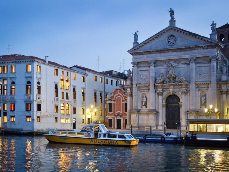 Palazzo Giovanelli & Gran Canal