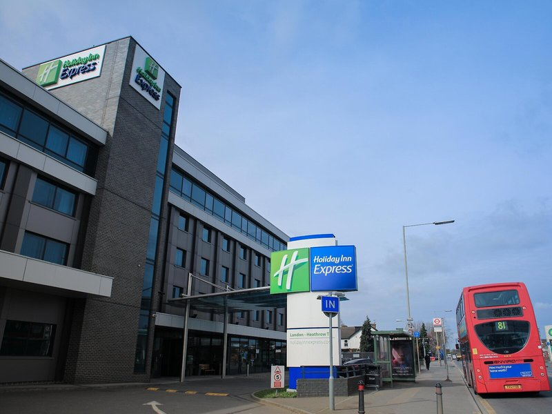 Holiday Inn Express London Heathrow T5