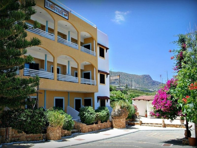 ILIOSTASI BEACH Apartments