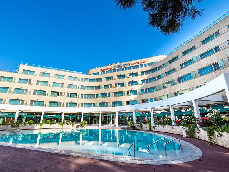 Jeravi Beach Alexandria Club