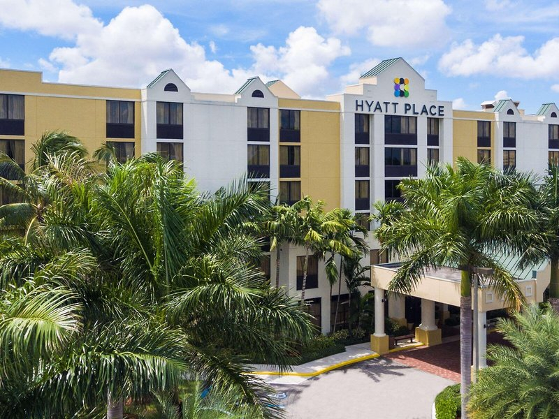 Hyatt Place Fort Lauderdale Cruise Port & Convention Center
